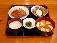 信州サーモン漬丼